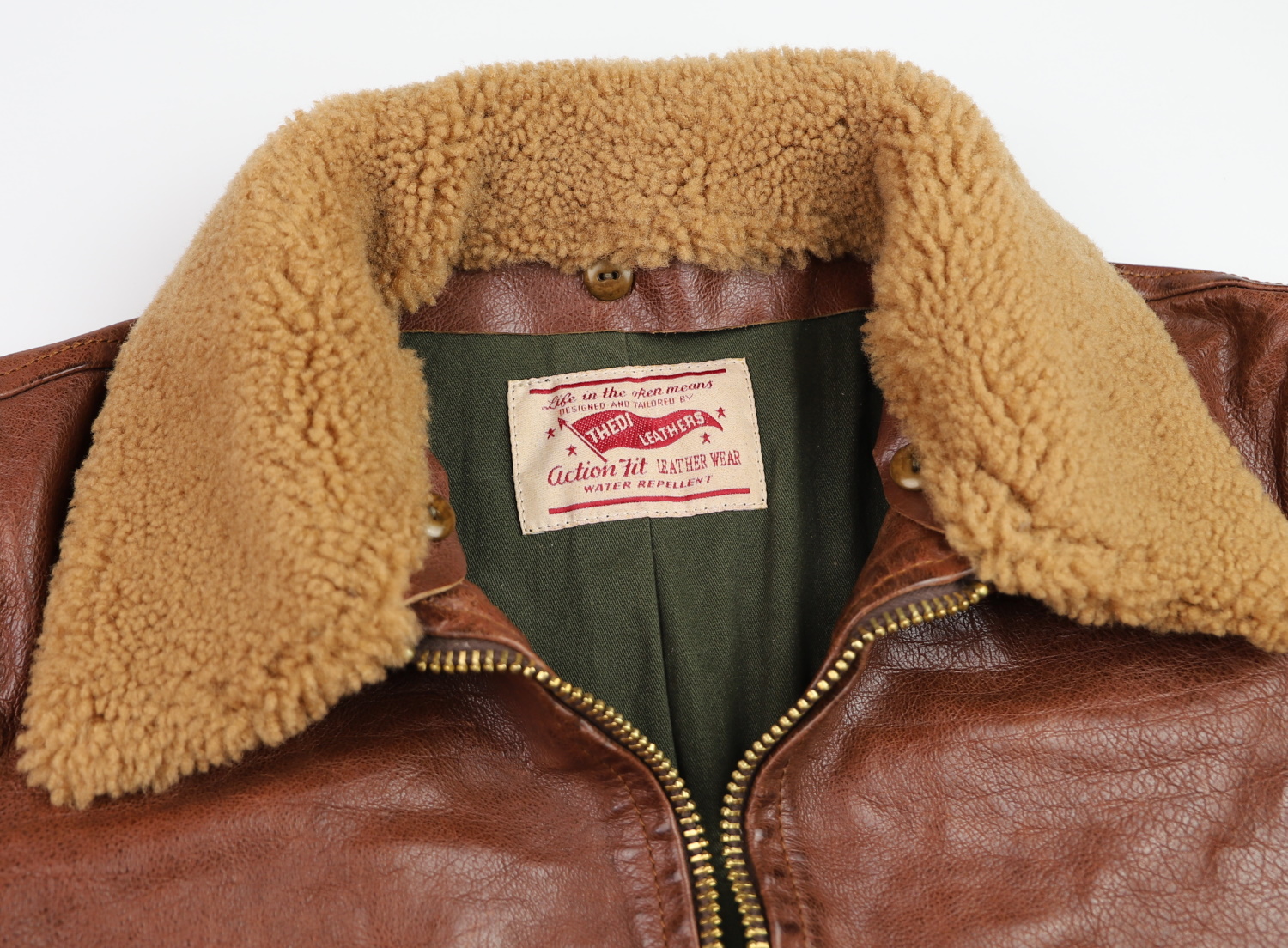 Thedi Idas Caffe Buffalo KR4 shearling collar.jpg