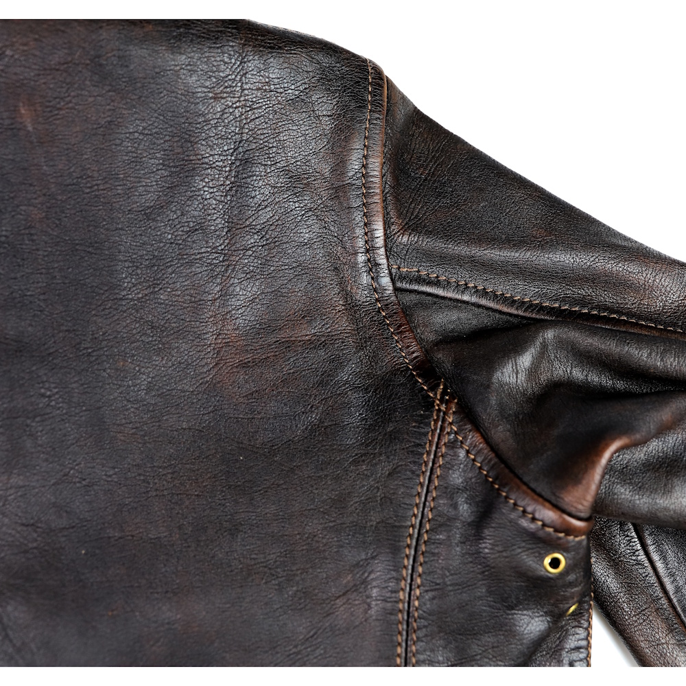 Thedi Idas Chestnut Bruciato Horsehide M1 upper back IG square.jpg