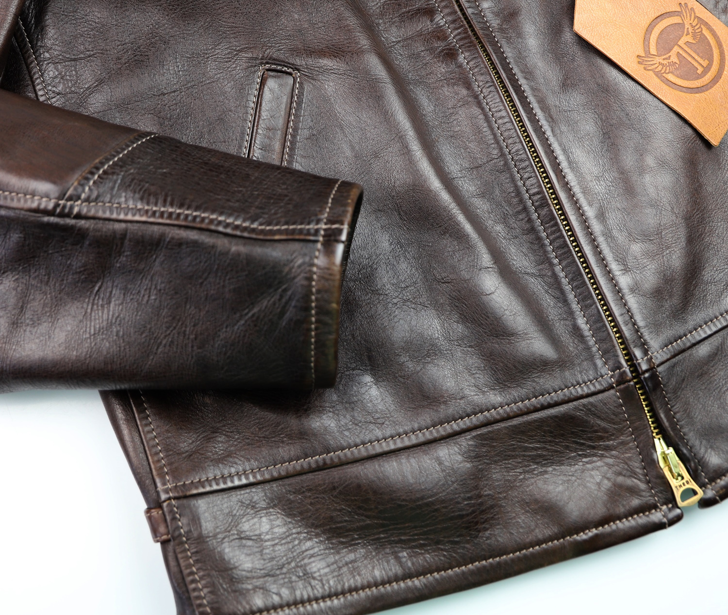 Thedi Idas Chestnut Bruciato Horsehide SM7 sleeve cuff.jpg