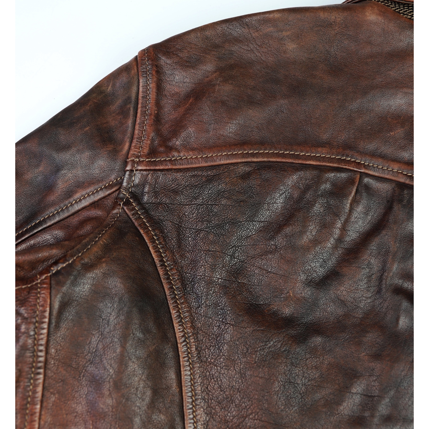 Thedi Memphis Cocoa Buffalo 2XL4 upper back IG square.jpg