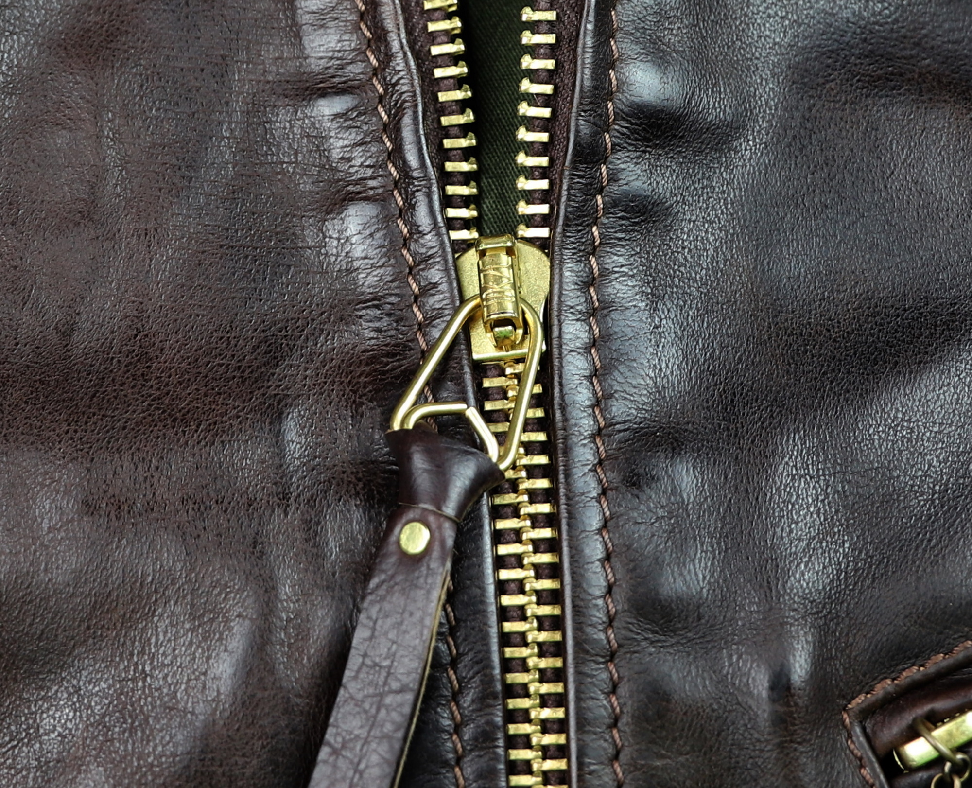 Thedi Memphis Cocoa Buffalo M1LS zipper pull.jpg