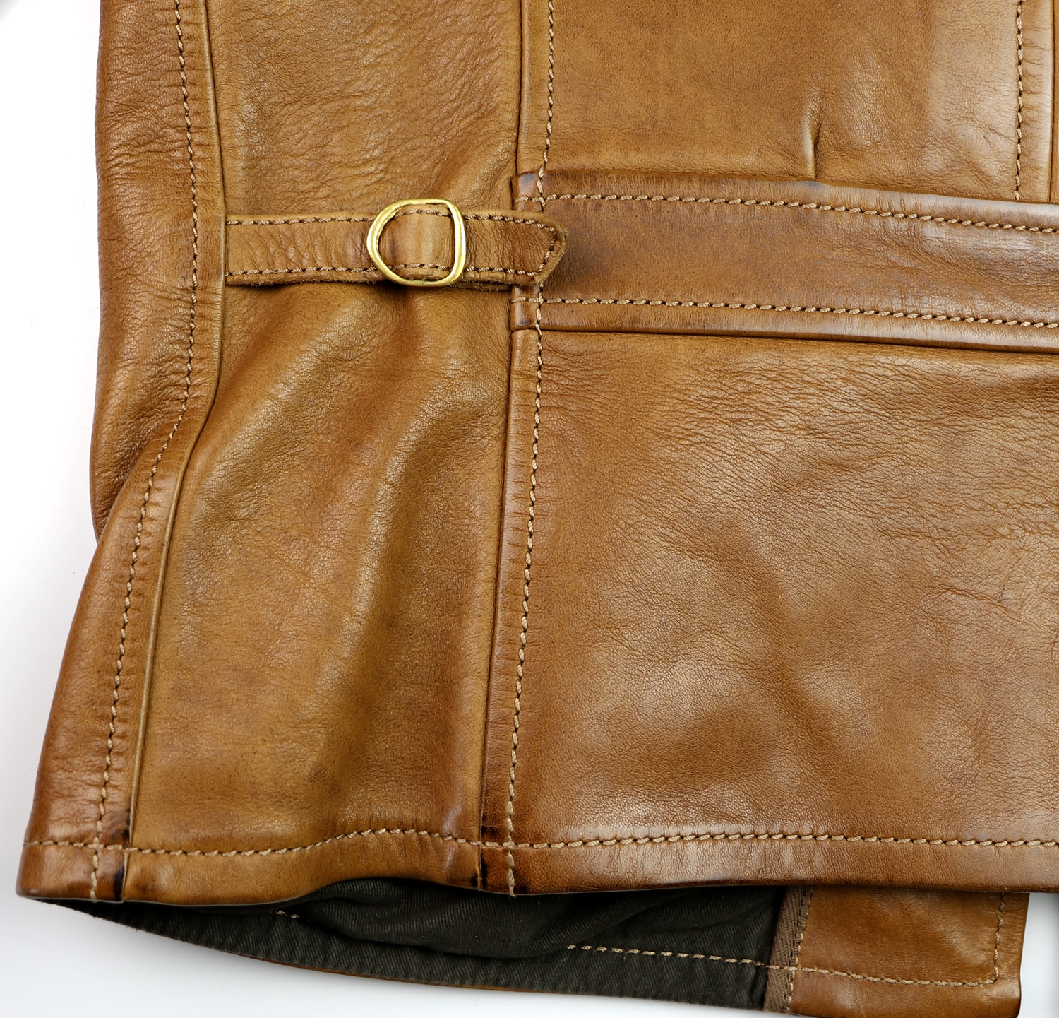 Thedi Memphis Undyed Bruciato Horsehide side cinch.jpg