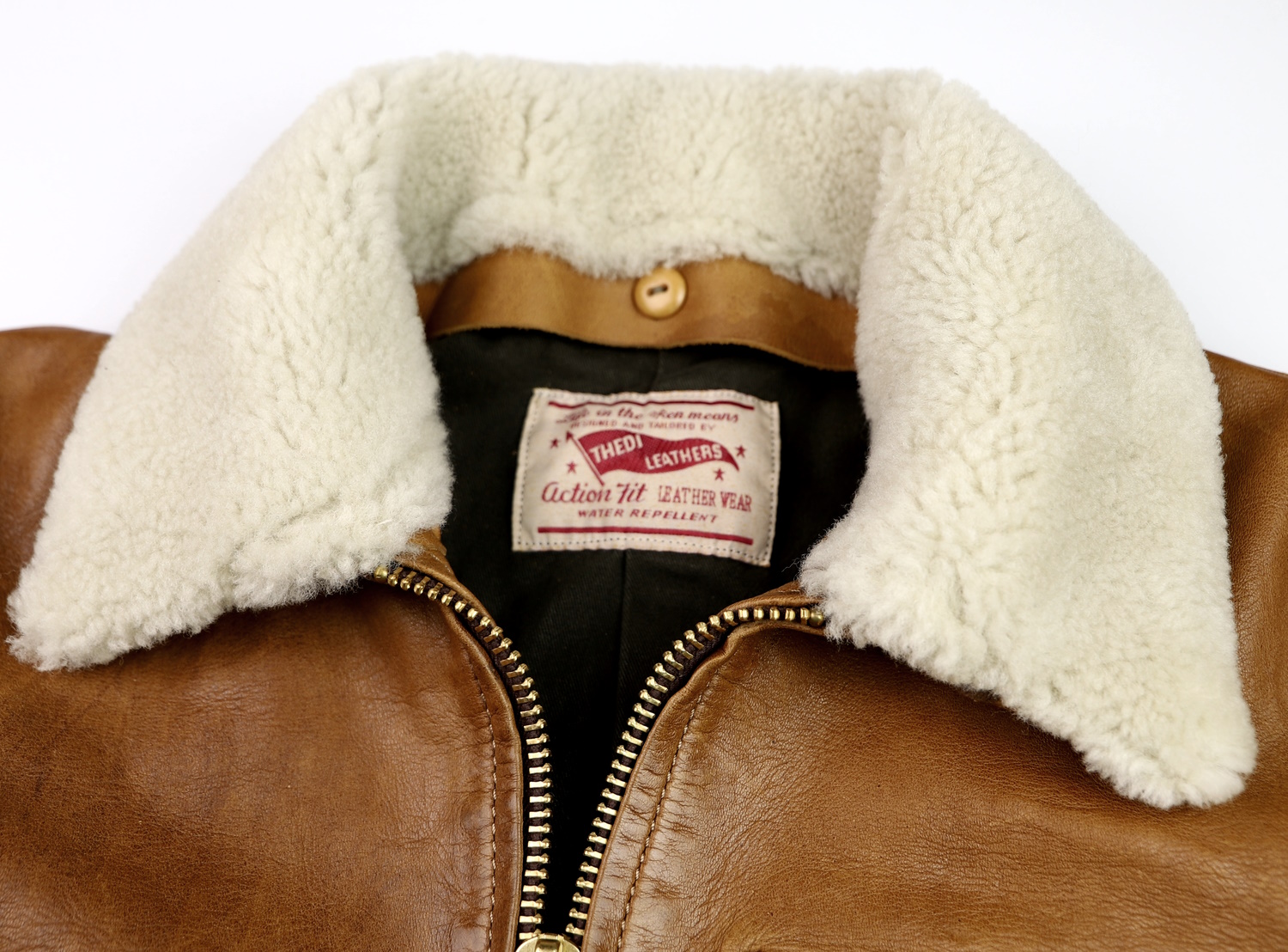 Thedi Memphis Undyed Bruciato Horsehide tag.jpg