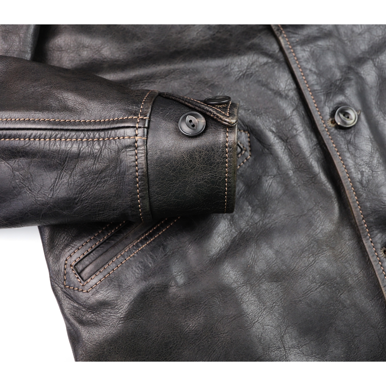 Thedi Metropolis Black Teacore Bruciato 2XL snap cuff IG square.jpg