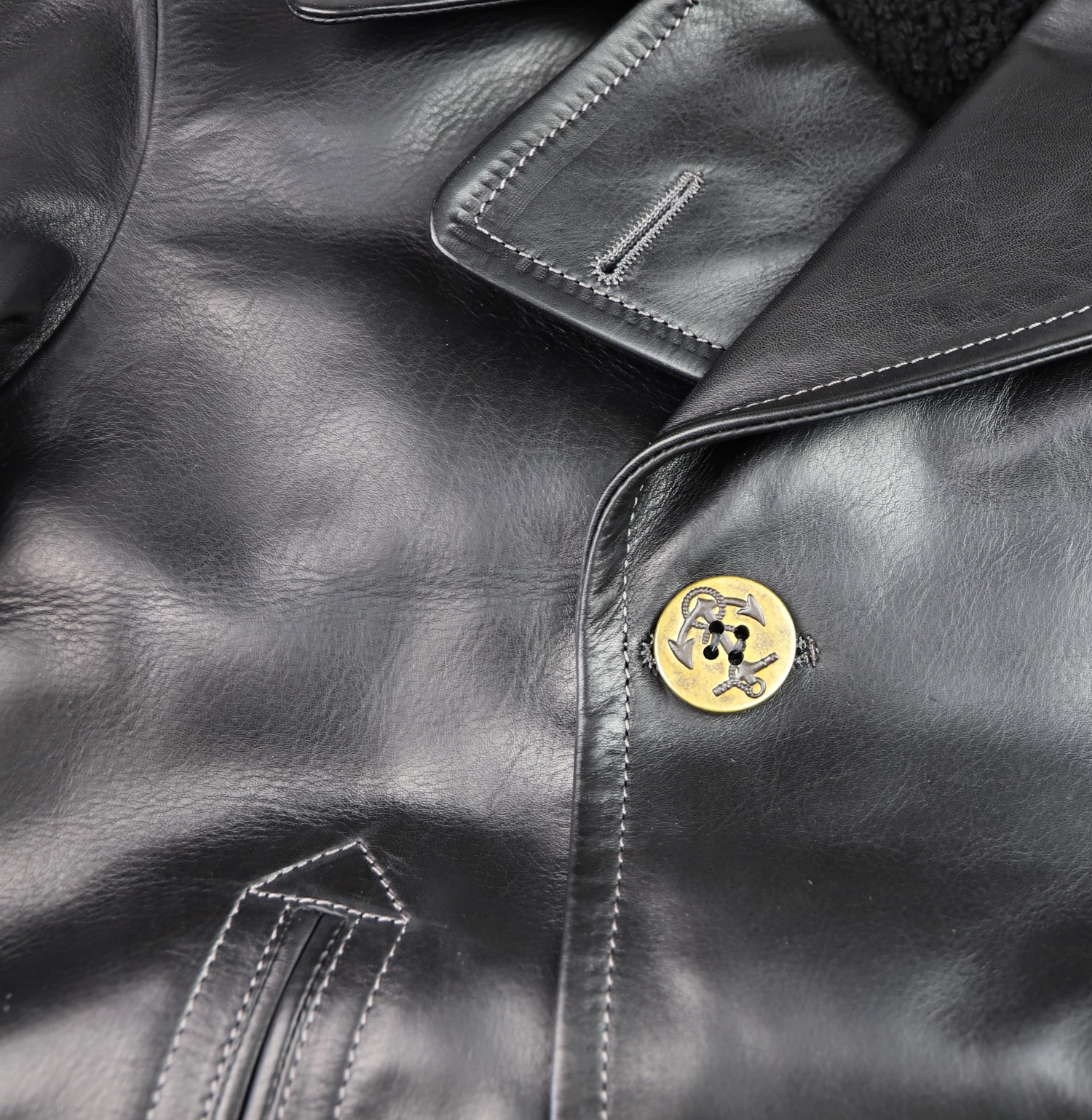 Thedi Peacoat Black Italian Horsehide button.jpg