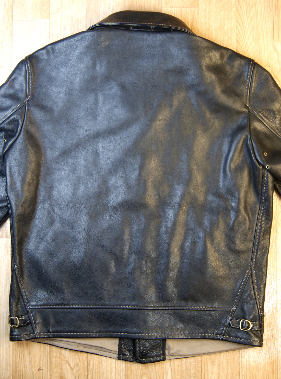 Thedi Shawl Collar Black Cowhide 2XL back.jpg