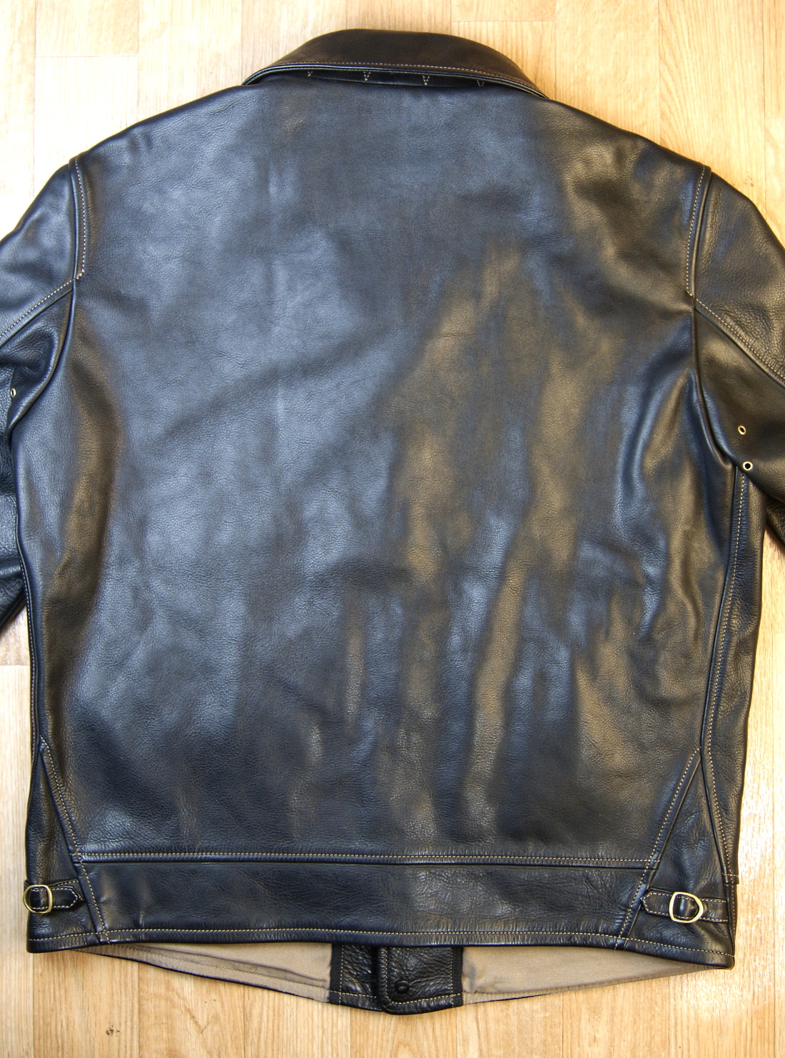 Thedi Shawl Collar Black Cowhide 2XL back.jpg
