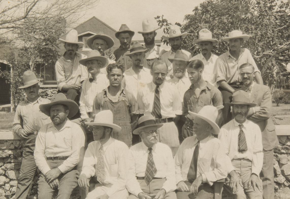 tombstone_helldorado_organizers_1929.JPG