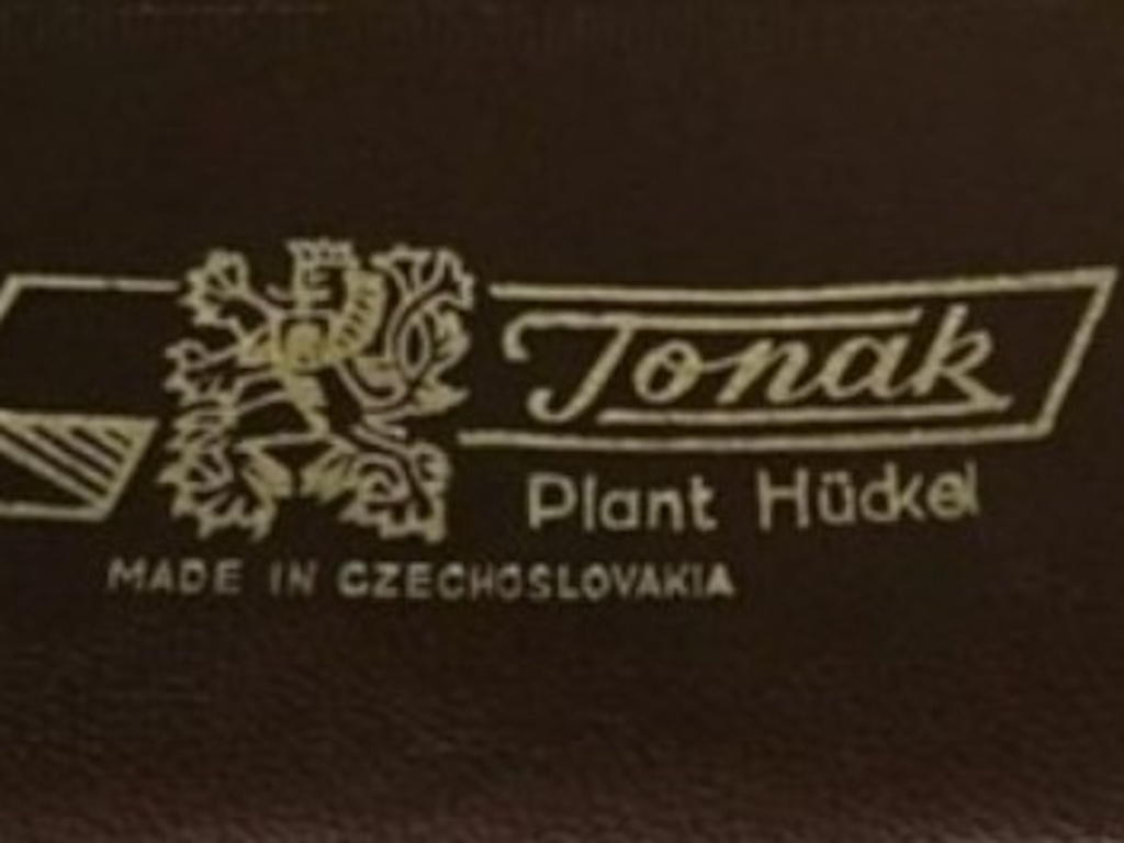 tonak sweat.jpg