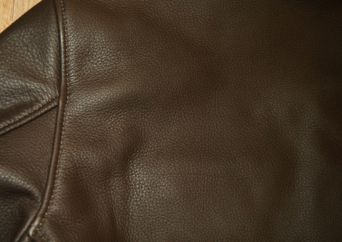 Vanson Brown Soft Cowhide Custom Comet shoulder grain.jpg