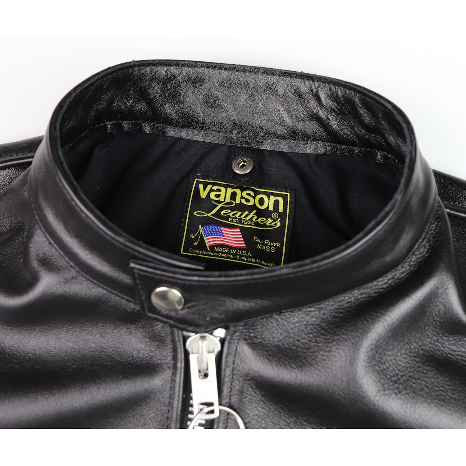Vanson Comet PLU-3 48Z collar IG square.jpg