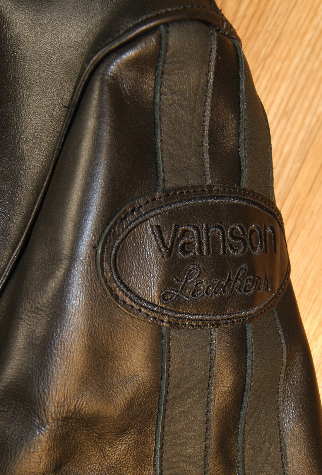 Vanson Continental Daytona bicep badge.jpg