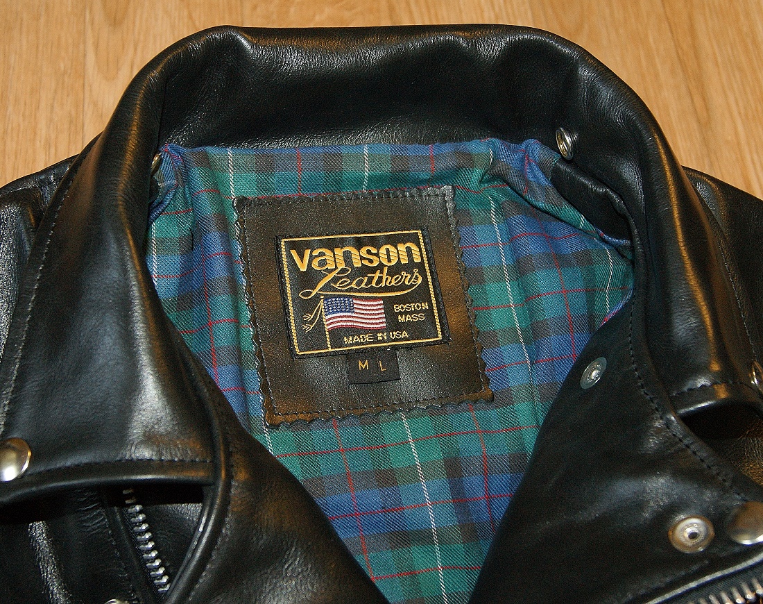 Vanson Daredevil blue plaid tag.jpg