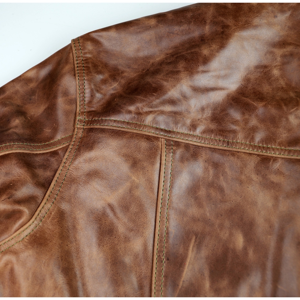 Vanson Maverick Whiskey Roma 44G upper back IG square.jpg