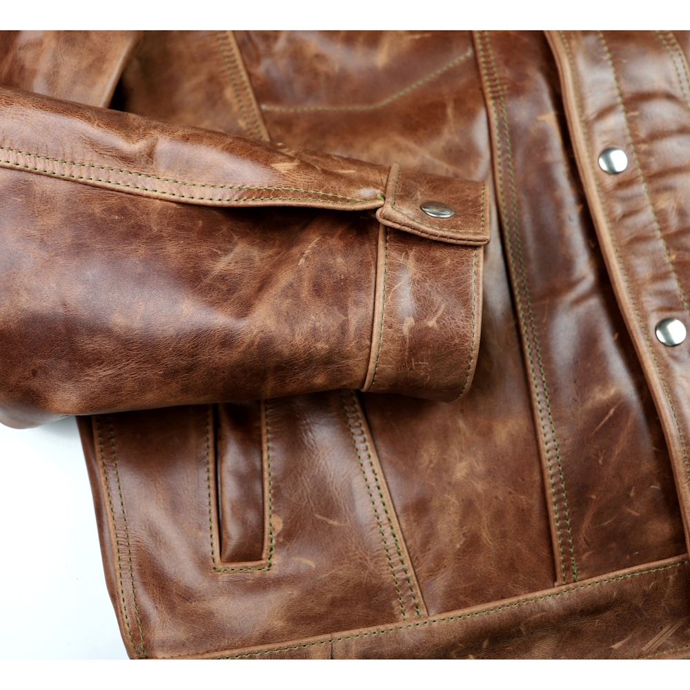 Vanson Maverick Whiskey Roma 48 snap cuff IG square.jpg