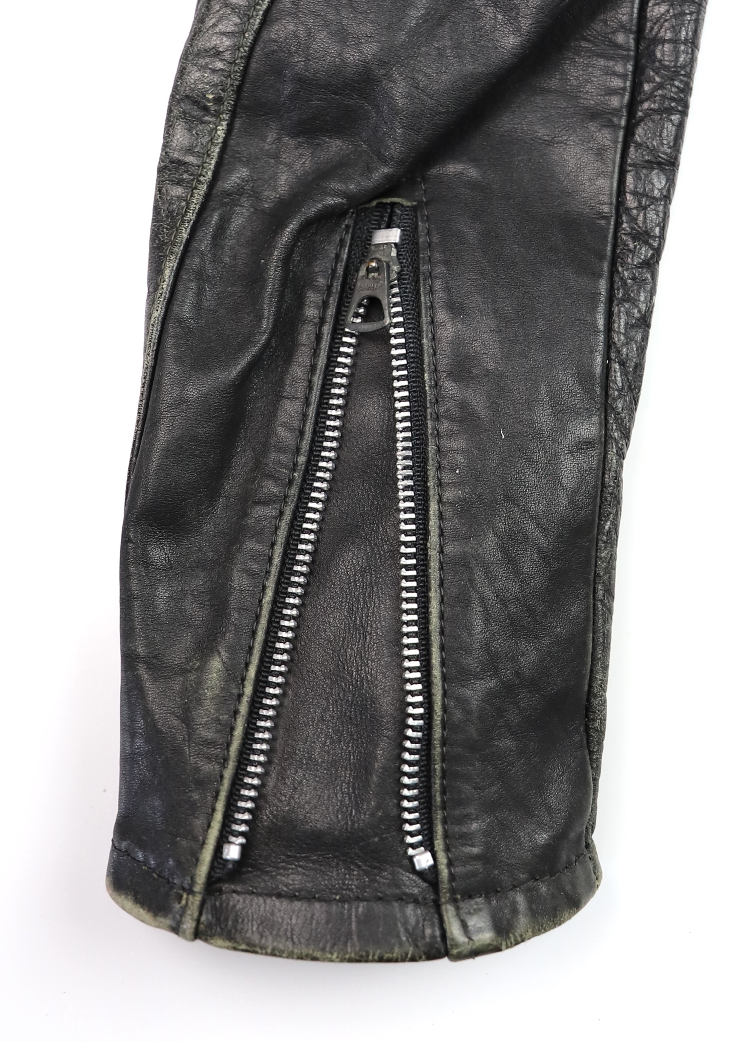 Vintage Harley 36 sleeve zipper 2.jpg