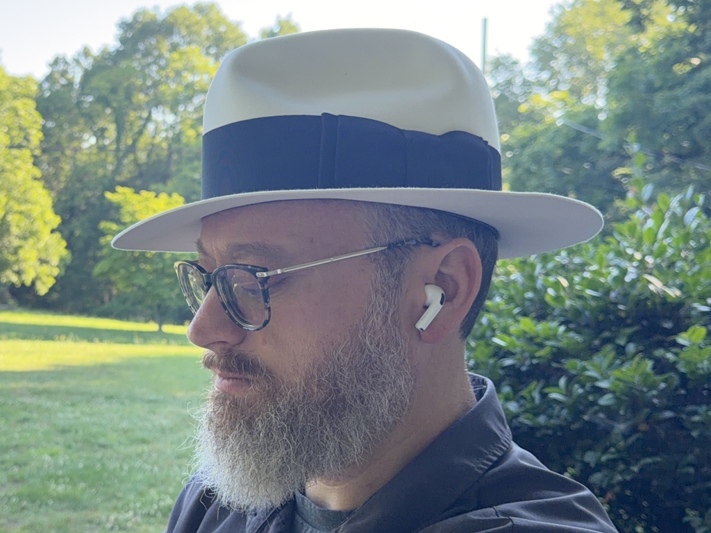 white Optimo Capone (4).jpg