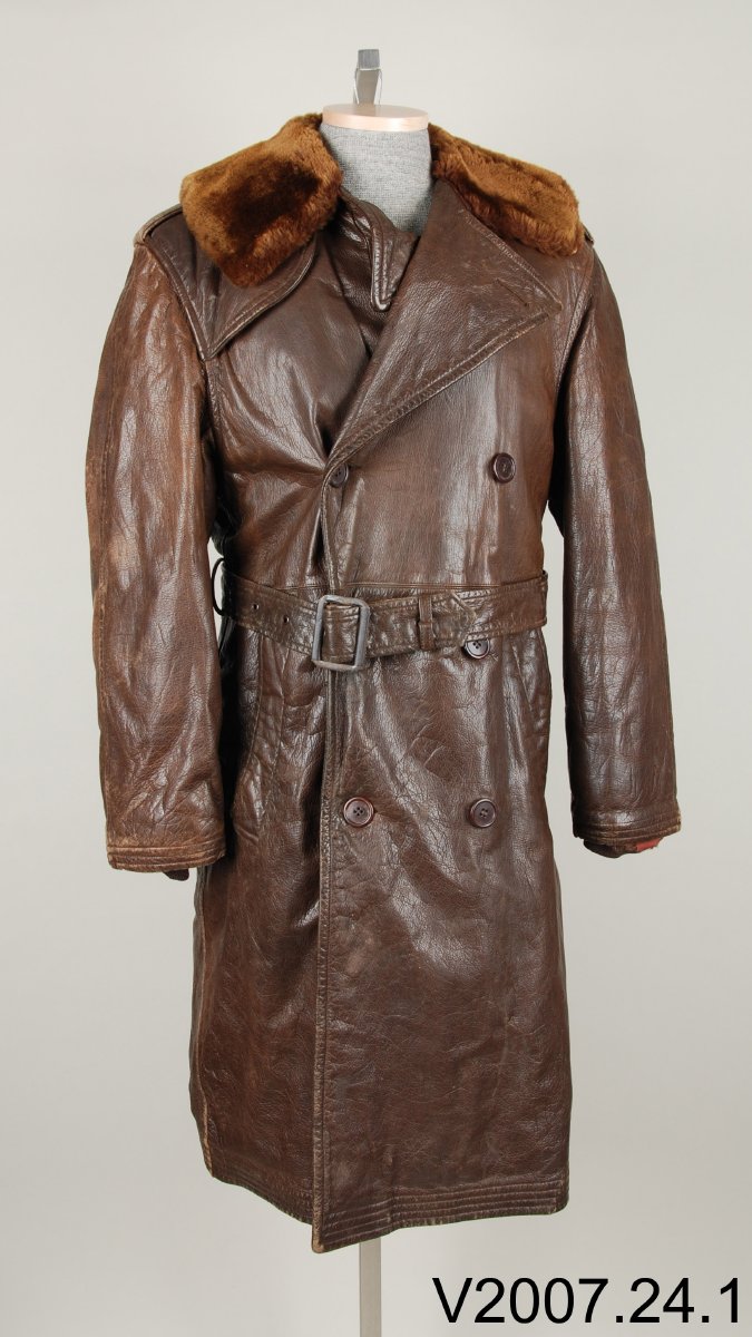 wwii_navy_transport_coat.jpg