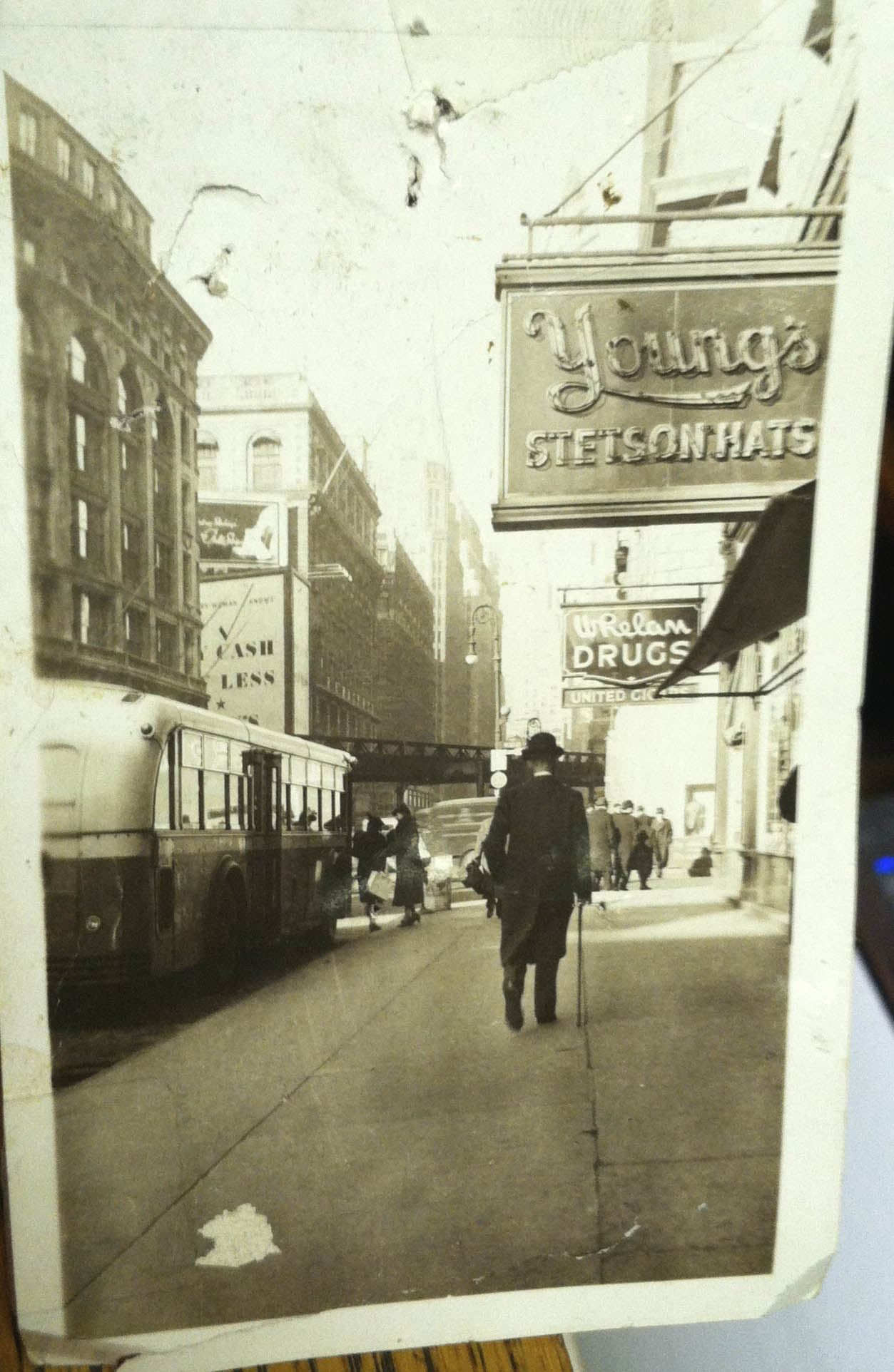 Young's Hats 1940's.jpg