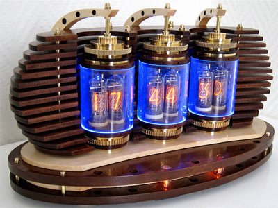 lamina-nixie-clock-1.jpg