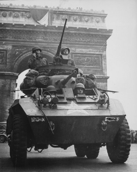 paris liberated2.jpg