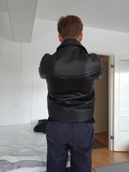 jacket5.jpg