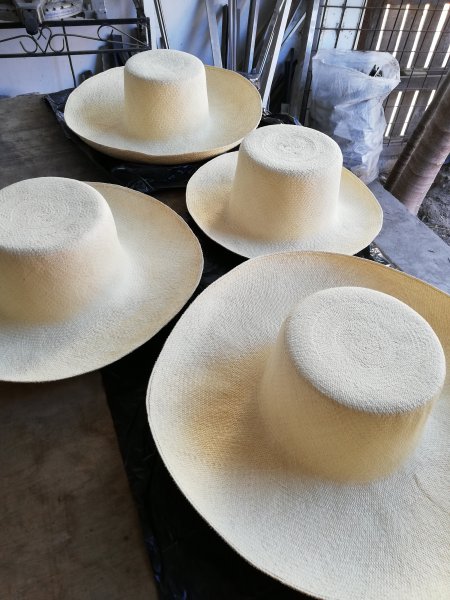 sombreros 1.jpg