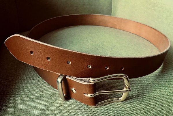 Sedgwick Bridle Leather 02.JPG