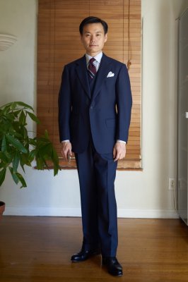 suitpic2.jpg