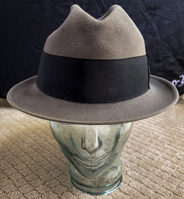 fedora_cavanagh_grey-002.jpg