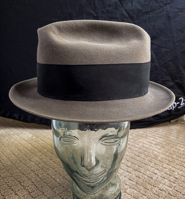 fedora_cavanagh_grey-005.jpg