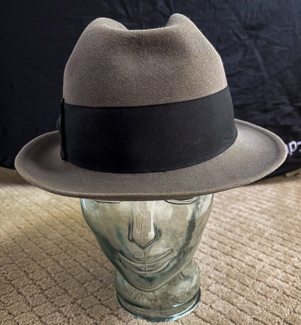 fedora_cavanagh_grey-003.jpg