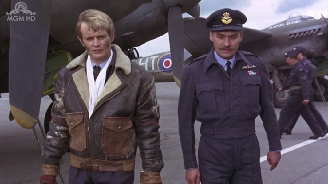 Mosquito+Squadron.jpg