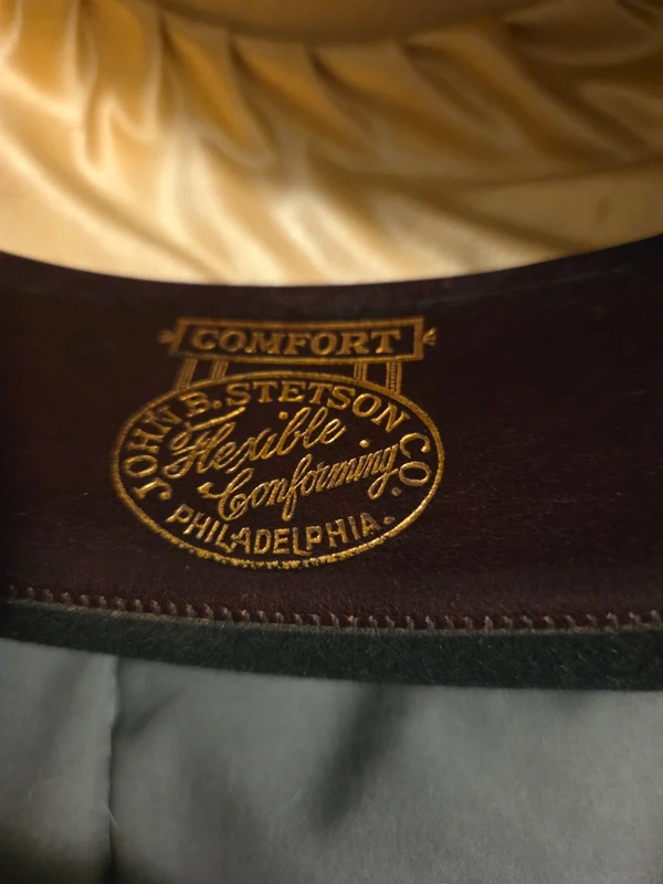 hat 1.png