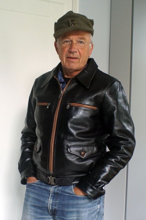 2026-10-11 Hartmann schwarz 02.JPG