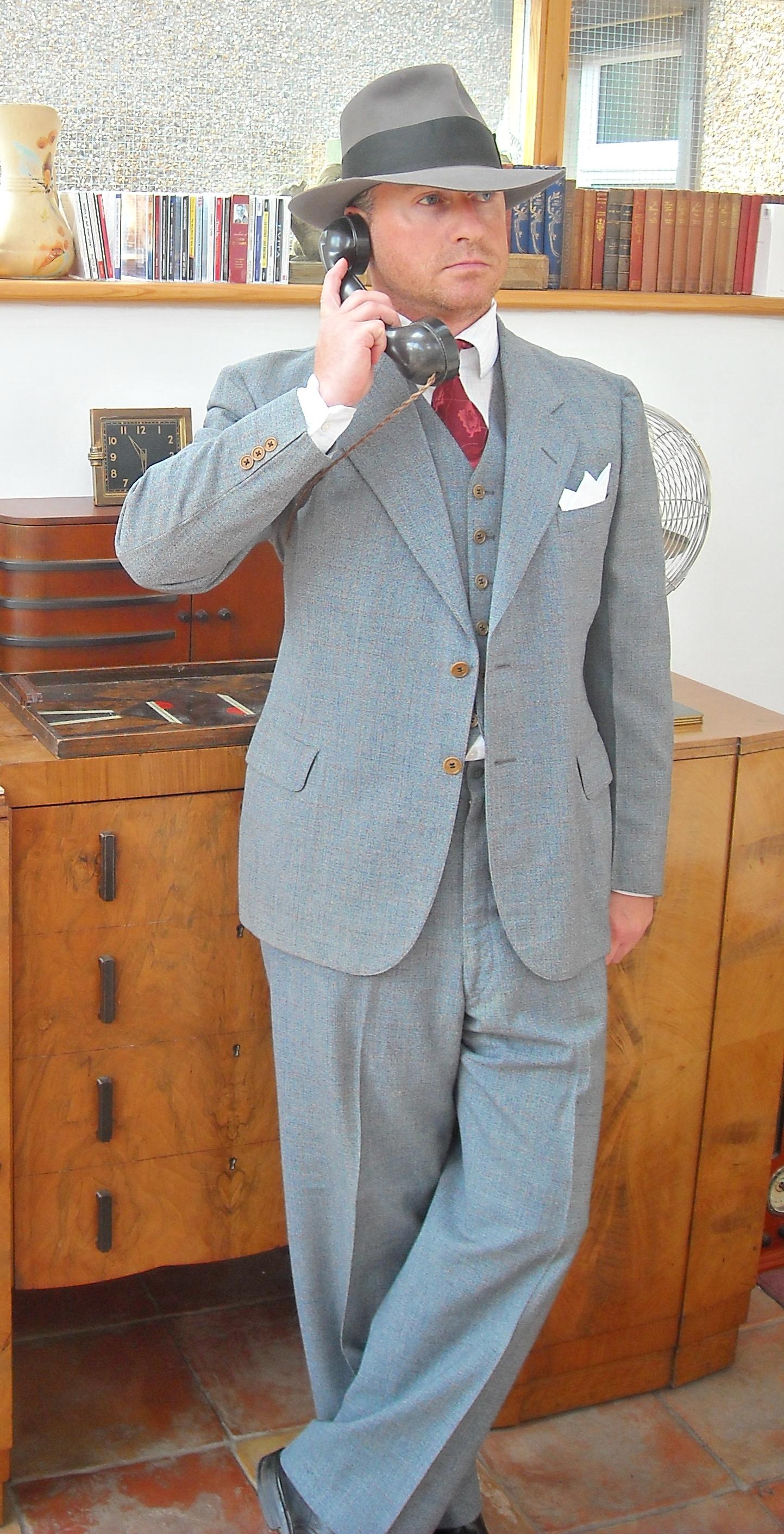 BLUE 1940 SUIT 002