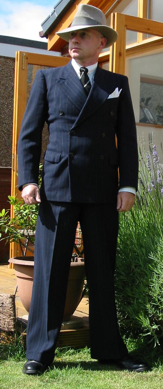 Burtons1940suit 002